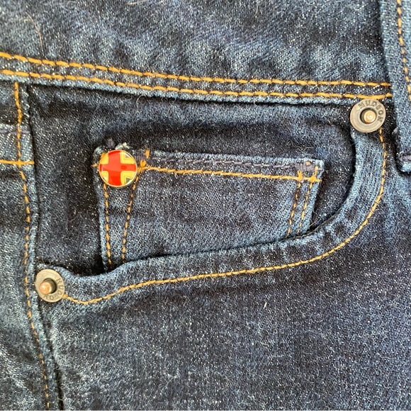 Hudson Denim Cut Off Shorts - Picture 4 of 9